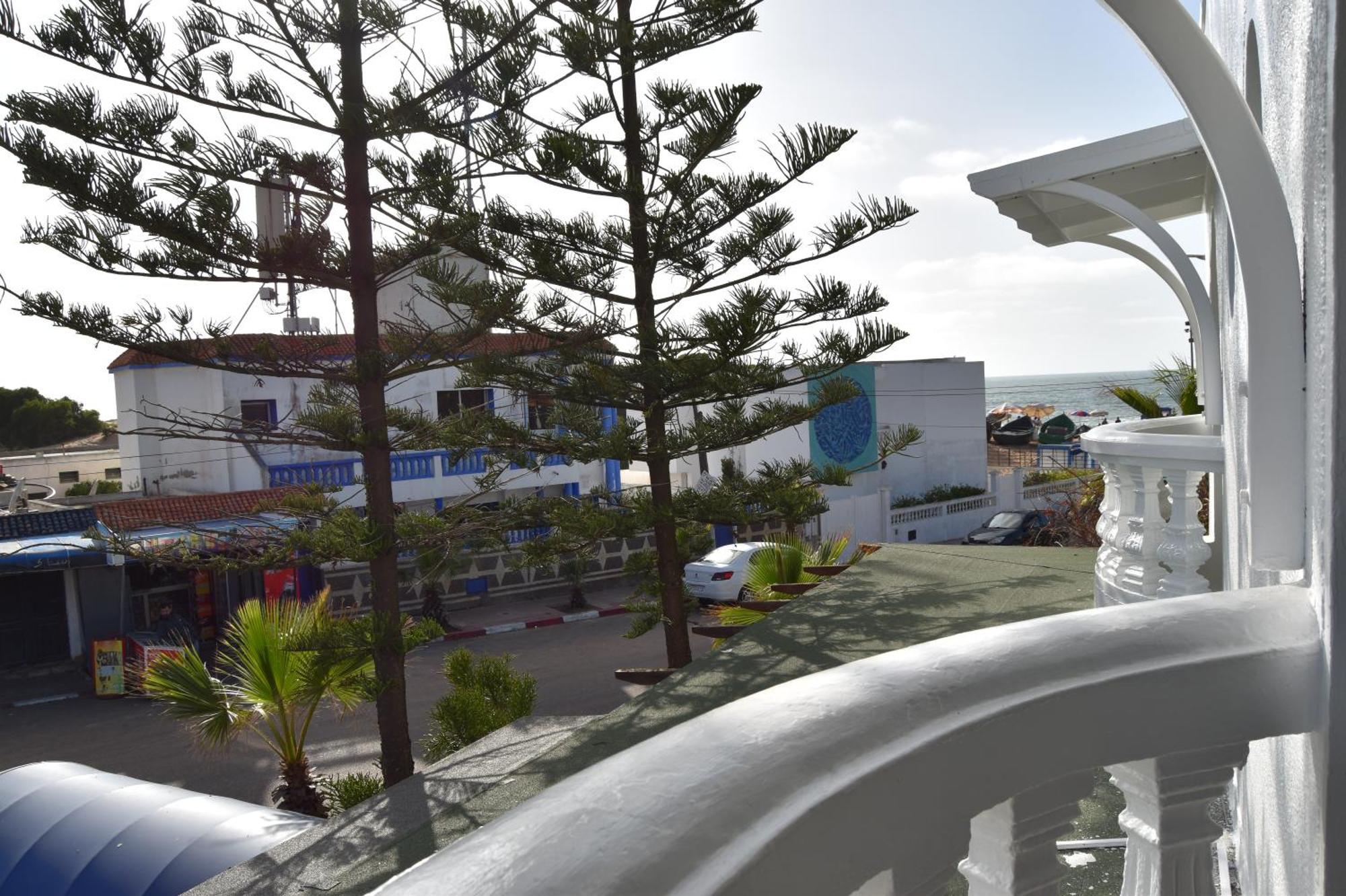 L'initiale Hotel 2*